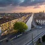 Milano Centrale - Bilocale Design - Metropolitana - Train