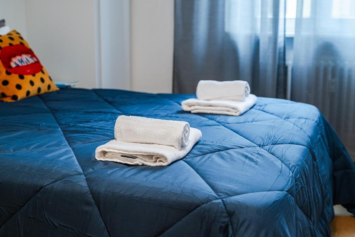 - Bilocale Design - Metropolitana - Train Appartement