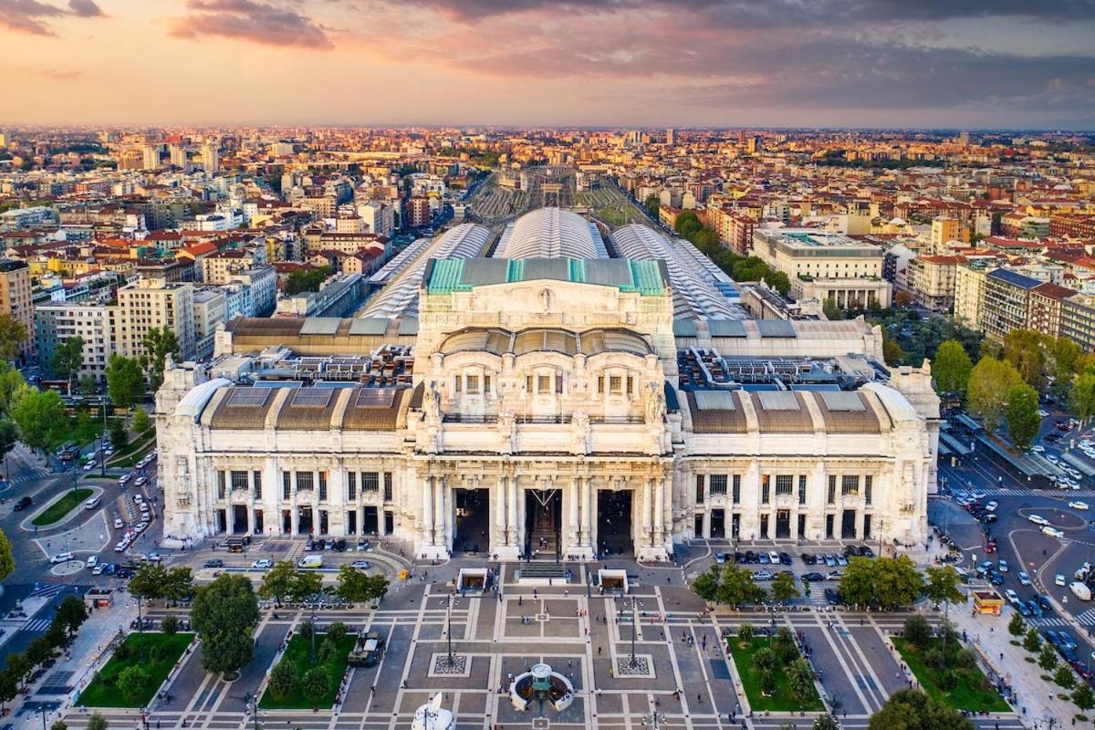 - Bilocale Design - Metropolitana - Train * Milan